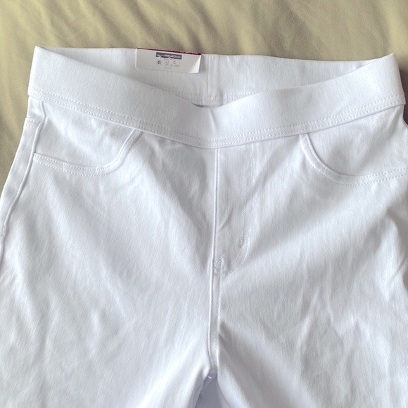 Fitted stretched capris - Picture 2 of 4